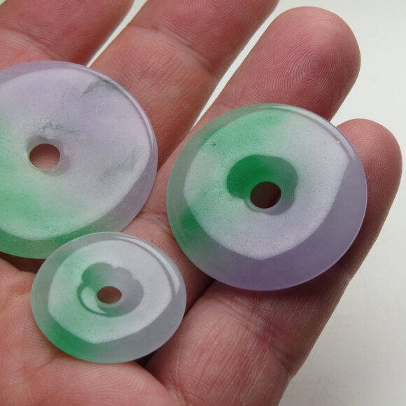 37mm Jade Donut circle disk Pendent unity and  cyclical nature of life. - Picture 5 of 6
